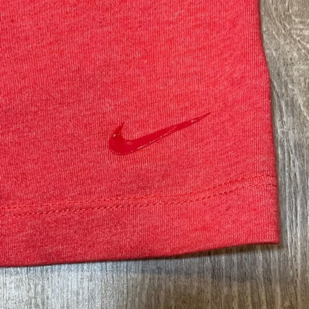 NWT women’s size large Nike Dri-fit pinkish red razor back regular fit t…